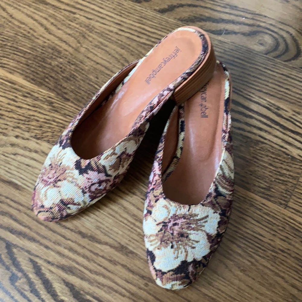 Jeffrey Campbell leather and tapestry slides 8.5 M
